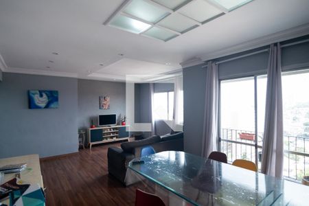 Apartamento à venda com 120m², 3 quartos e 2 vagasSala