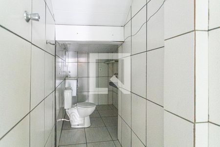 Banheiro de casa à venda com 6 quartos, 120m² em Jardim das Flores, Osasco
