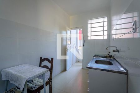 Cozinha de kitnet/studio para alugar com 1 quarto, 27m² em Cidade Baixa, Porto Alegre