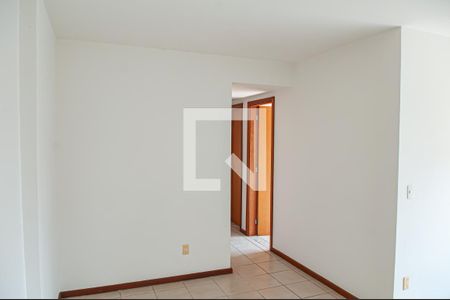 sala de apartamento para alugar com 3 quartos, 85m² em Pechincha, Rio de Janeiro