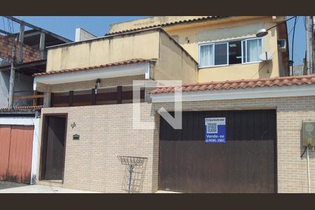 Fachada de casa à venda com 4 quartos, 140m² em Taquara, Rio de Janeiro