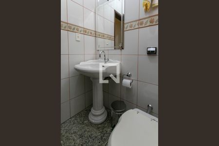 Lavabo de casa para alugar com 5 quartos, 290m² em Santa Amelia, Belo Horizonte