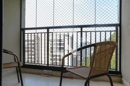 Sacada de apartamento para alugar com 2 quartos, 62m² em Marapé, Santos