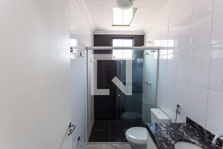 Banheiro da Suíte de apartamento para alugar com 3 quartos, 92m² em Sagrada Família, Belo Horizonte