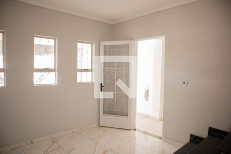 Sala de casa para alugar com 4 quartos, 121m² em Jardim Amanda I, Hortolândia