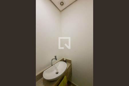 Apartamento à venda com 123m², 4 quartos e 2 vagas Apartamento à venda com 123m², 4 quartos e 2 vagasLavabo