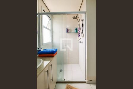 Apartamento à venda com 123m², 4 quartos e 2 vagas Apartamento à venda com 123m², 4 quartos e 2 vagasBanheiro da Suíte