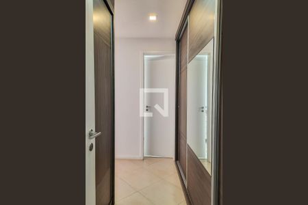 Apartamento à venda com 123m², 4 quartos e 2 vagas Apartamento à venda com 123m², 4 quartos e 2 vagasSuíte