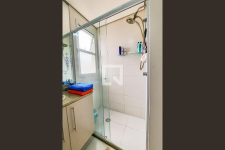 Apartamento à venda com 123m², 4 quartos e 2 vagas Apartamento à venda com 123m², 4 quartos e 2 vagasBanheiro da Suíte