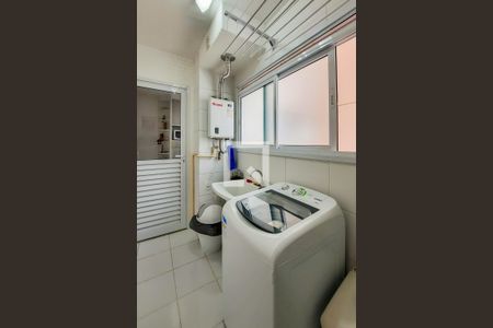 Apartamento à venda com 123m², 4 quartos e 2 vagas Apartamento à venda com 123m², 4 quartos e 2 vagasÁrea de Serviço