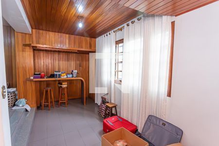 Sala 2 de casa para alugar com 3 quartos, 170m² em Parque Maria Domitila, São Paulo