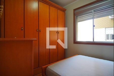 Quarto 1 de apartamento para alugar com 3 quartos, 72m² em Jardim do Salso, Porto Alegre