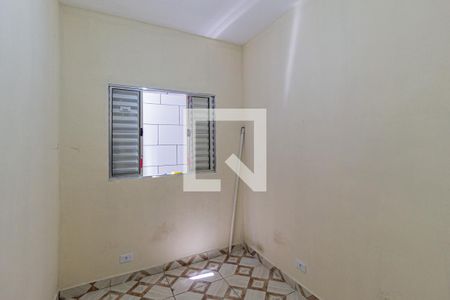 Quarto 2 de casa para alugar com 2 quartos, 60m² em Umuarama, Osasco