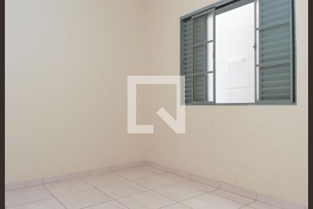 Quarto 2 de apartamento para alugar com 2 quartos, 67m² em Tabajaras, Uberlândia