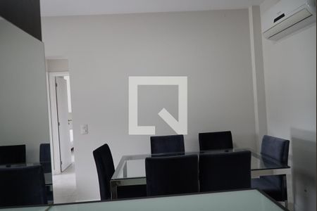 Sala de apartamento para alugar com 2 quartos, 65m² em Itacorubi, Florianópolis