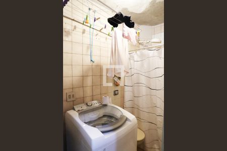 Banheiro de kitnet/studio para alugar com 1 quarto, 39m² em Santa Cecilia, São Paulo