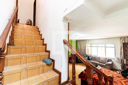 Escada de casa à venda com 8 quartos, 261m² em Vila Campestre, São Paulo