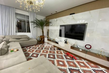 Sala de TV de apartamento para alugar com 4 quartos, 260m² em Bela Vista, São Paulo