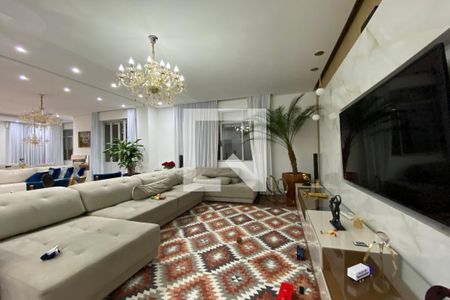 Sala de TV de apartamento para alugar com 4 quartos, 260m² em Bela Vista, São Paulo