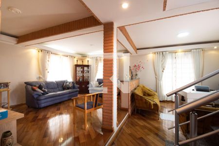 Sala de casa à venda com 4 quartos, 200m² em Vila Osasco, Osasco