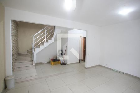 Sala de casa para alugar com 3 quartos, 210m² em Pechincha, Rio de Janeiro