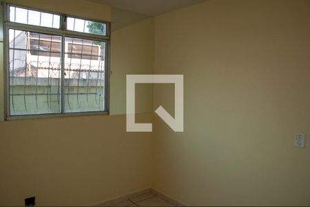 quarto 1 de apartamento à venda com 2 quartos, 48m² em Sapucaia, Contagem