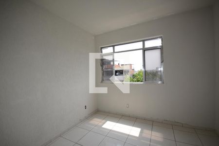 Quarto 1 de apartamento para alugar com 2 quartos, 64m² em Cordovil, Rio de Janeiro