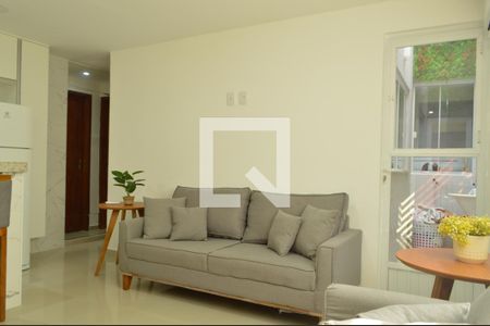 Sala de apartamento à venda com 2 quartos, 50m² em Curicica, Rio de Janeiro