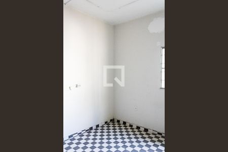 Quarto de casa para alugar com 1 quarto, 45m² em Campo Grande, Rio de Janeiro