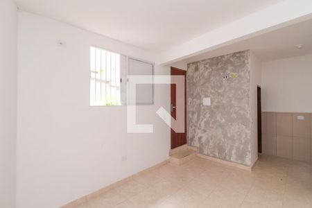 Quarto de casa para alugar com 1 quarto, 19m² em Vila Zelina, São Paulo