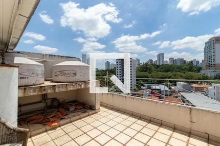 Sacada de casa para alugar com 6 quartos, 540m² em Jardim do Colégio (zona Norte), São Paulo