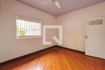 Quarto 2 de casa para alugar com 2 quartos, 150m² em Pinheiros, São Paulo
