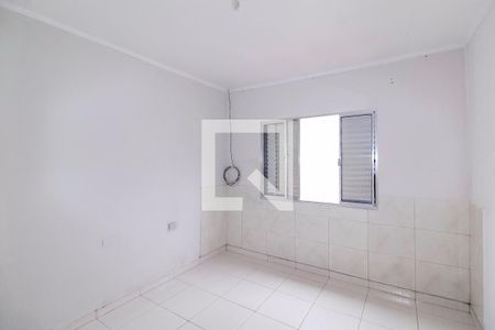 Quarto 2 de casa à venda com 2 quartos, 120m² em Vila Paulo Silas, São Paulo