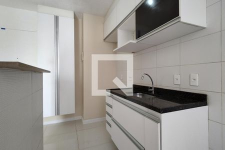 Apartamento à venda com 48m², 2 quartos e 1 vaga Apartamento à venda com 48m², 2 quartos e 1 vagaCozinha - Armários