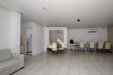 Apartamento à venda com 48m², 2 quartos e 1 vaga Apartamento à venda com 48m², 2 quartos e 1 vagaÁrea comum - Salão de festas