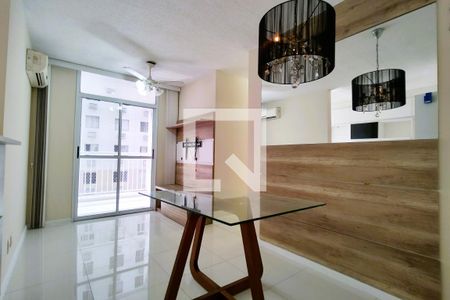 Apartamento à venda com 48m², 2 quartos e 1 vaga Apartamento à venda com 48m², 2 quartos e 1 vagaSala