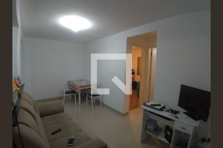 Sala de apartamento para alugar com 2 quartos, 54m² em Cidade Edson, Suzano