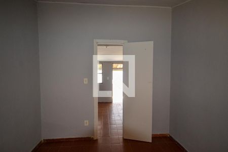 Quarto  de casa para alugar com 1 quarto, 35m² em Olinda, Nilópolis