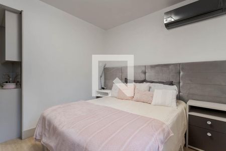 Suíte de apartamento à venda com 3 quartos, 121m² em Vila Ipiranga, Porto Alegre