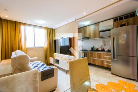 Sala de apartamento à venda com 2 quartos, 49m² em Parque São Vicente, Santo André