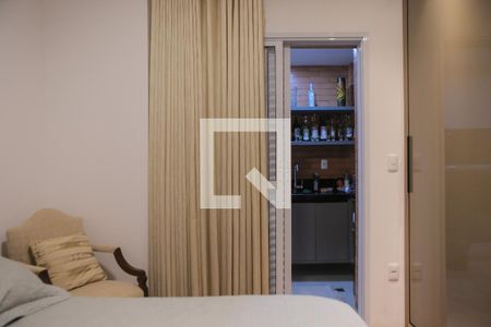 Quarto de apartamento para alugar com 2 quartos, 120m² em Embaré, Santos