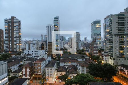 Vista de apartamento para alugar com 2 quartos, 120m² em Embaré, Santos