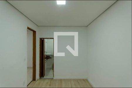Suíte de casa à venda com 2 quartos, 99m² em Jardim Jaú (zona Leste), São Paulo