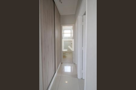 Corredor de apartamento para alugar com 2 quartos, 62m² em Vila Augusta, Sorocaba