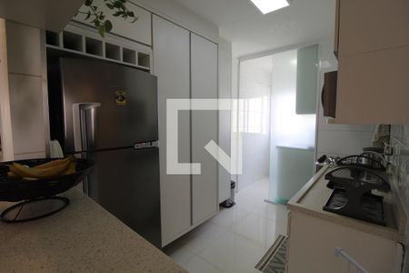 Cozinha de apartamento à venda com 2 quartos, 50m² em Jardim Myrian Moreira da Costa, Campinas