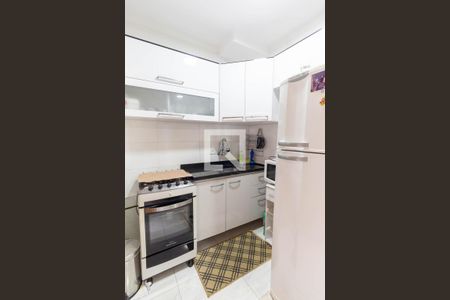 Cozinha de apartamento à venda com 1 quarto, 38m² em Vila Ré, São Paulo