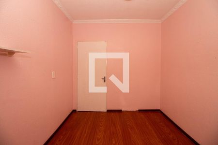 Quarto 1 de apartamento para alugar com 2 quartos, 60m² em Jardim Itu Sabará, Porto Alegre