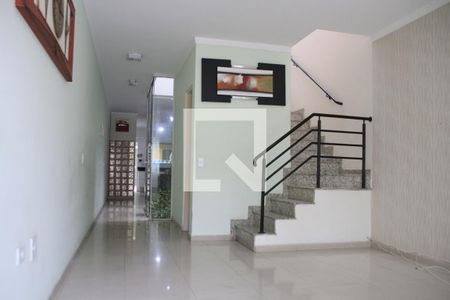 Sala de casa à venda com 3 quartos, 150m² em Vila Jacuí, São Paulo