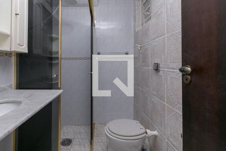 Banheiro da Suíte de casa para alugar com 4 quartos, 188m² em Jardim Aeroporto, São Paulo