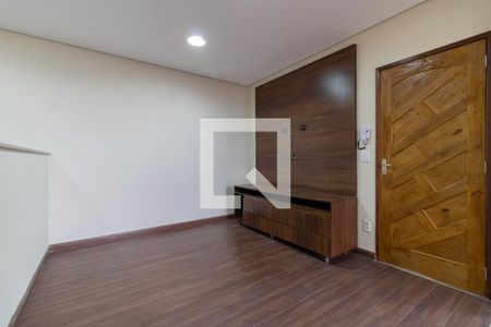 Sala de casa para alugar com 2 quartos, 127m² em Vila Santo Estéfano, São Paulo